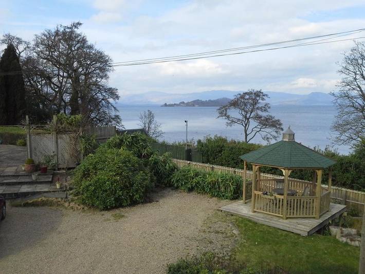Holiday rental for 2 people, with Balcony and Terrace as well as Lake view and View in Loch Lomond