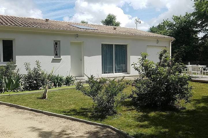 Ferienhaus für 6 Personen, mit Terrasse und Garten in Gaillan-en-Médoc