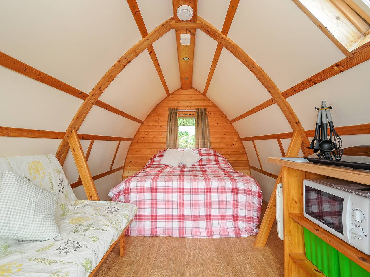 Bull Shed @ Penbugle Organic Farm in Cornwall
