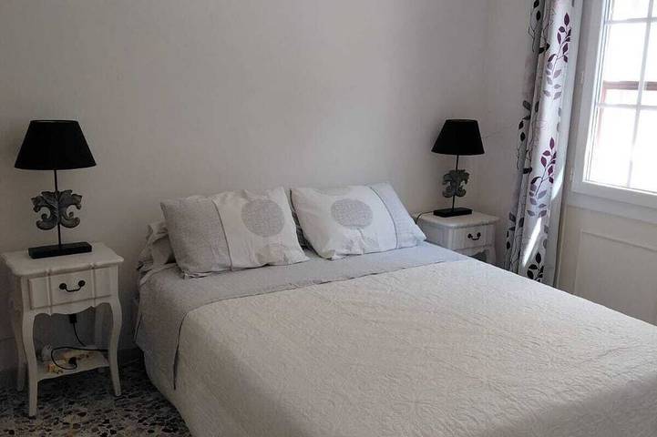 Location de vacances pour 6 personnes, avec jardin et jacuzzi, animaux acceptés à Draguignan - 3