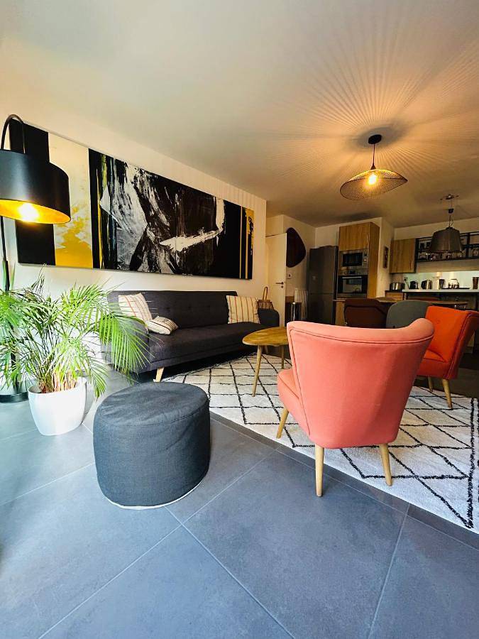 Gîte pour 4 personnes, avec Terrasse dans Office De Tourisme De Concarneau - 2