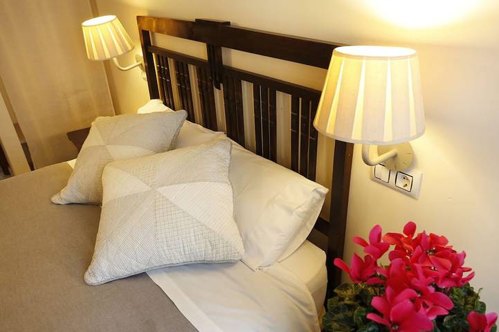 Cal ViBo, cottage: 4 chambres et 3 salles de bain (11 personnes) in Vilabella, Alt Camp