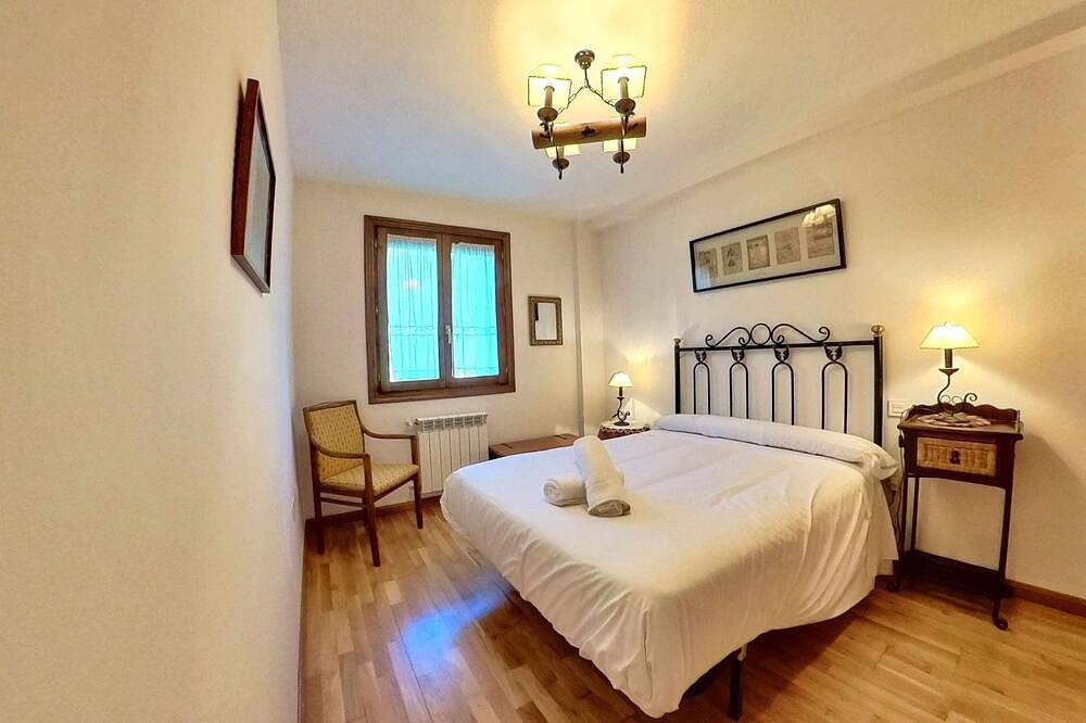 Apartamento entero, Sarriales Ii - tucasaenlospirineos in Escarrilla, Sallent de Gállego