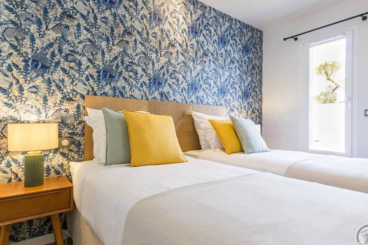 Gîte pour 4 personnes, avec Terrasse et Jardin à Portbail - 4