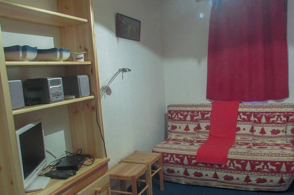 Ganze Wohnung, 1st floor apartment 5 minutes from the slopes in Puy-Saint-Vincent, Nationalpark Écrins