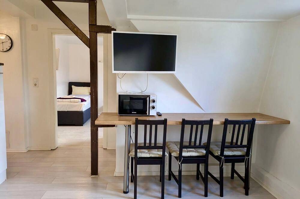 Ringstraße 37 W4 - 2 Schlafzimmer mit 2 Bädern in Neumünster, Schleswig-Holstein Binnenland