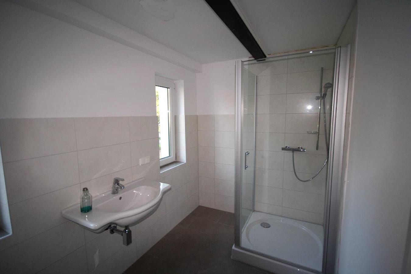 Ganze Ferienwohnung, Fewo "Kapitänshaus" mit Blick auf das Wasser in Lütow, Usedomer Norden