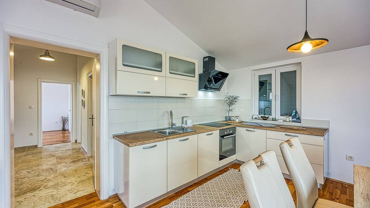 Ganze Ferienwohnung, Ferienwohnung für 5 Personen (85 m²) in Crveni Vrh in Umag, Umag und Umgebung