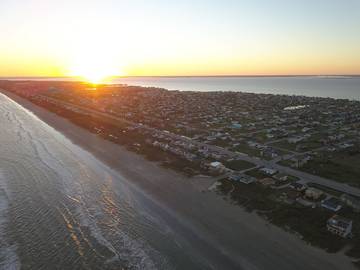 Vacation House for 14 Guests in Galveston Island, Galveston, Picture 3