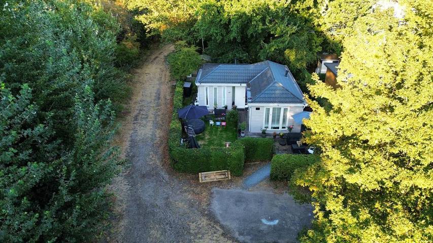 Appartement voor 6 personen, with Terras and Tuin as well as Zwembad and Uitzicht in Oostvoorne
