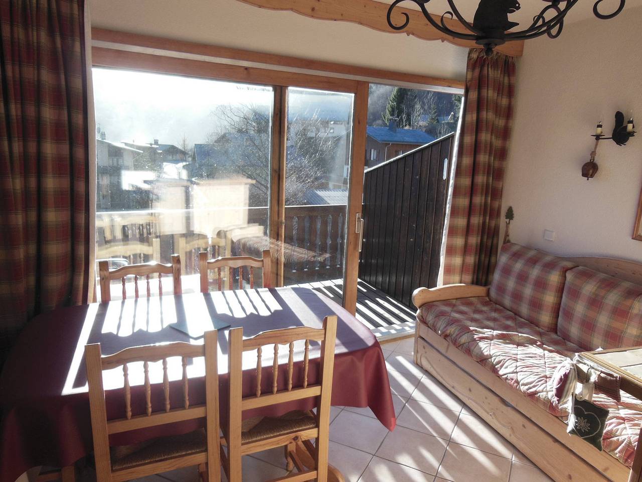 Apartamento entero, Dúplex renovado 2 piezas, 5 pers., balcón, acepta mascotas, Champagny-en-Vanoise in Champagny-en-Vanoise, Parque Nacional de Vanoise