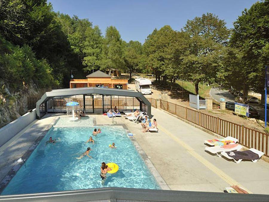 Flower Camping La Plage - Safarizelt 4 personen - Holzhütte Lodge auf Stelzen Standard 34m² (2 Zimmer), davon überdachte Terrasse 11m² 4 Pers. in Treignac, Tulle und Umgebung
