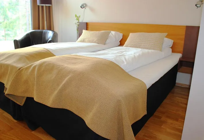 Hotel für 2 Personen, mit Garten und Seeblick - 1