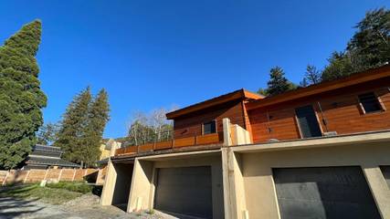 Maison de campagne pour 10 personnes, avec jardin et vue à Faucon-de-Barcelonnette