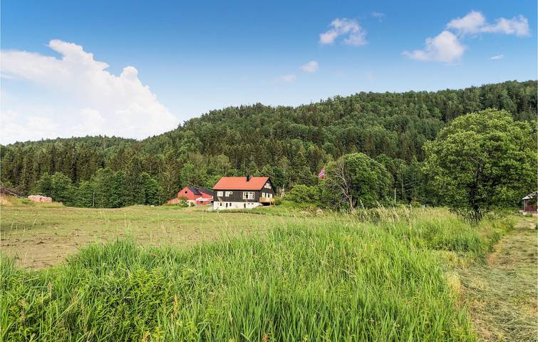 Ferienhaus für 8 Personen, mit Garten und Ausblick sowie Terrasse in Tvedestrand