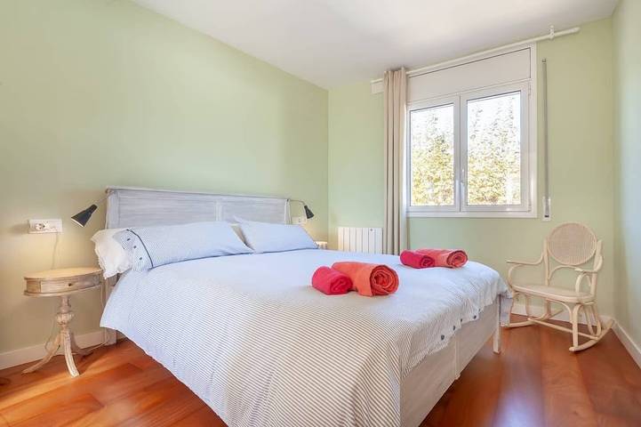 Ganze Wohnung, Geräumige und helle Designerwohnung neben Playa Larga in Cala Romana, Tarragona