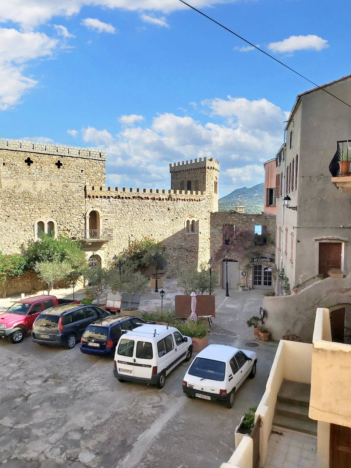 Ganze Wohnung, Geräumige Wohnung in Algajola in Algajola, Calvi und Umgebung
