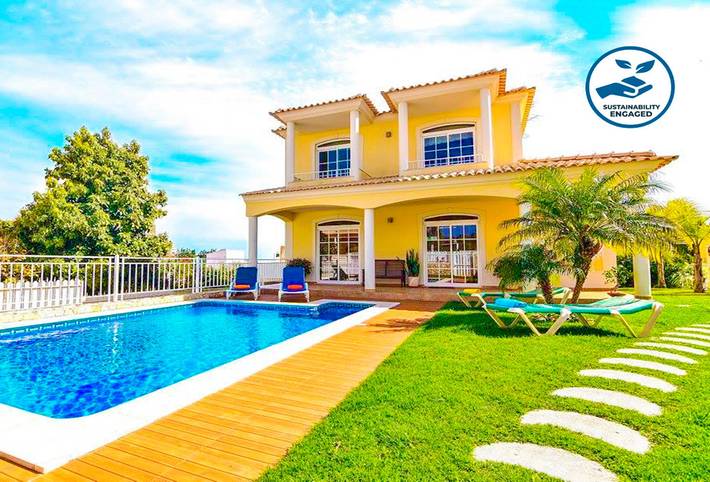 Villa Imagine in Armação de Pêra, Distrito de Faro