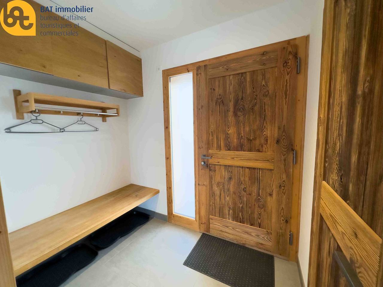 Apartamento entero, Katver n° 72, nice flat with balcony in Chalais (Suiza), Alpes del Valais