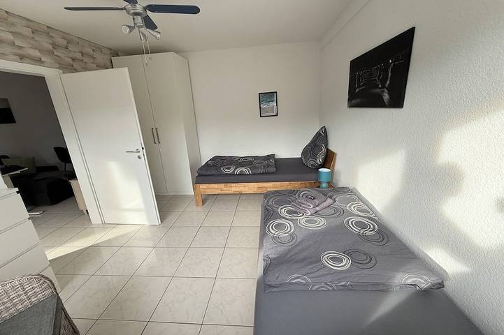 Ganze Wohnung, Apartment auf dem Betzenberg in Kaiserslautern, Saar-Nahe-Bergland