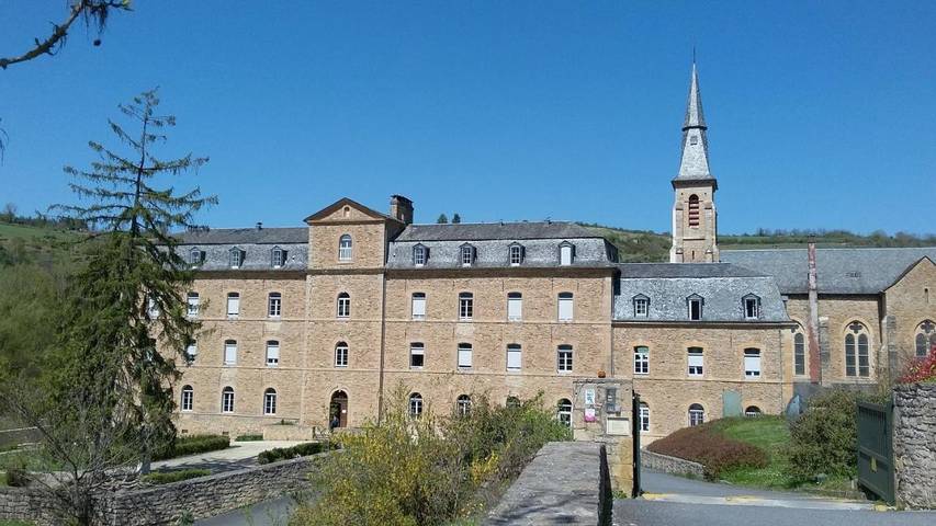 Hôtel pour 2 personnes, avec jardin et terrasse à Saint-Côme-d'Olt - 3