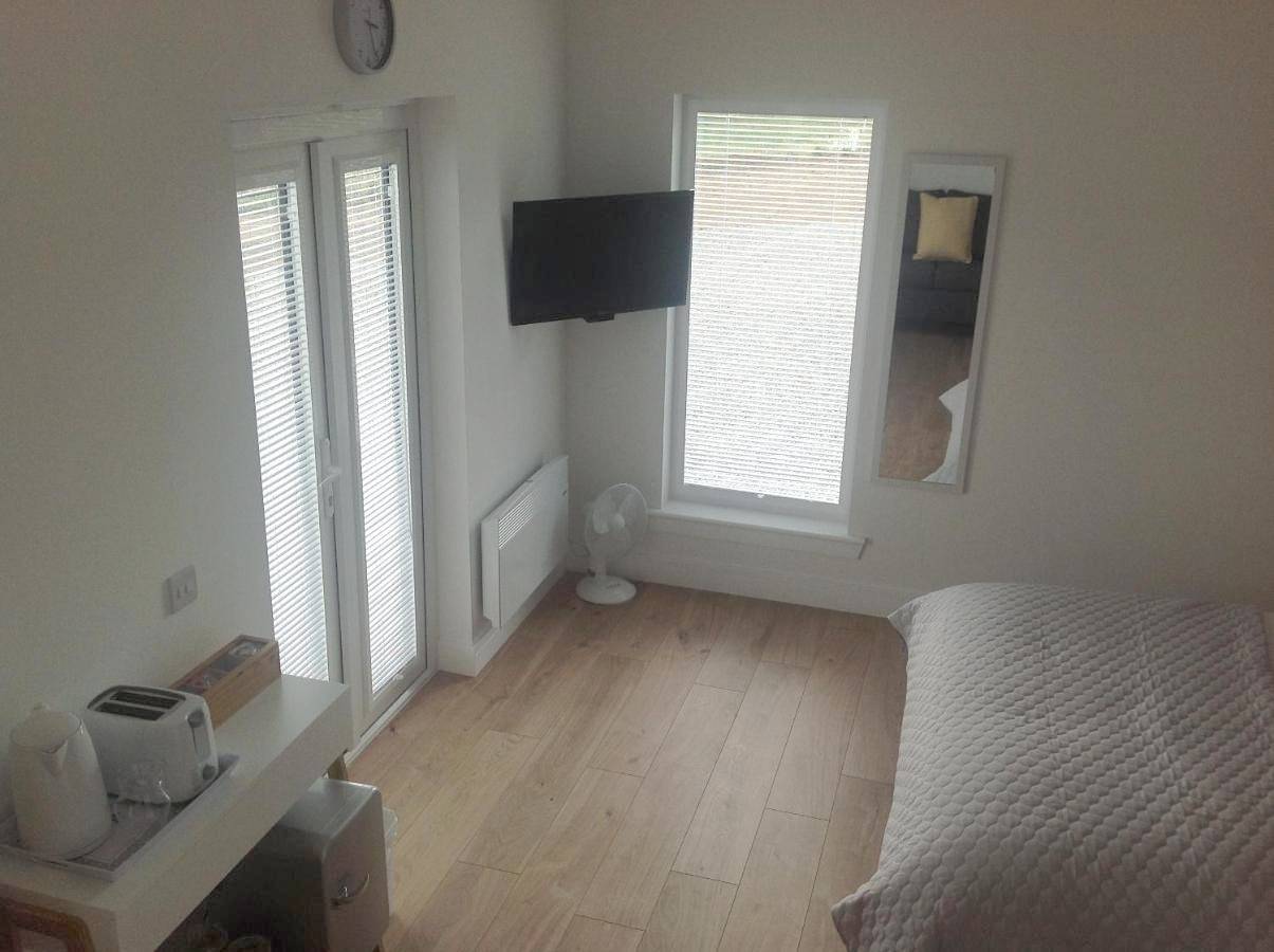 Island View Room 1 in Highlands