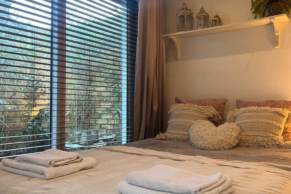 Ganze Wohnung, Sunny London Garden Apartment in Hackney, London
