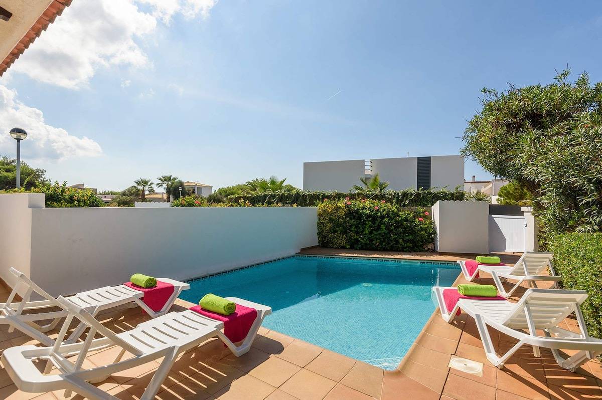 Villa Gavina in Cala Blanca, Ciudadela