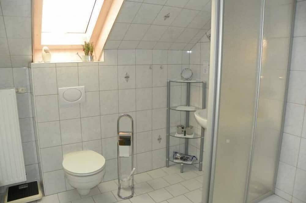 Ganze Wohnung, Ferienwohnung Weißenstadt für 1 - 4 Personen mit 2 Schlafzimmern - Ferienwohnung in Weißenstadt, Oberfranken