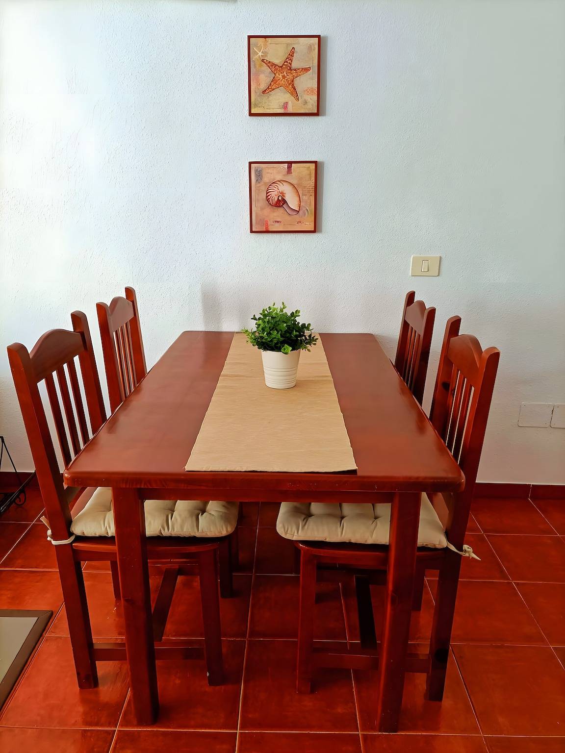 Maison de vacances « Casa Perla » avec piscine partagée, terrasse privée et Wi-Fi in La Trinchera, La Gomera