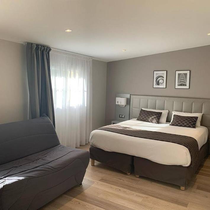 Hôtel pour 2 personnes, avec jardin à Venoy - 4