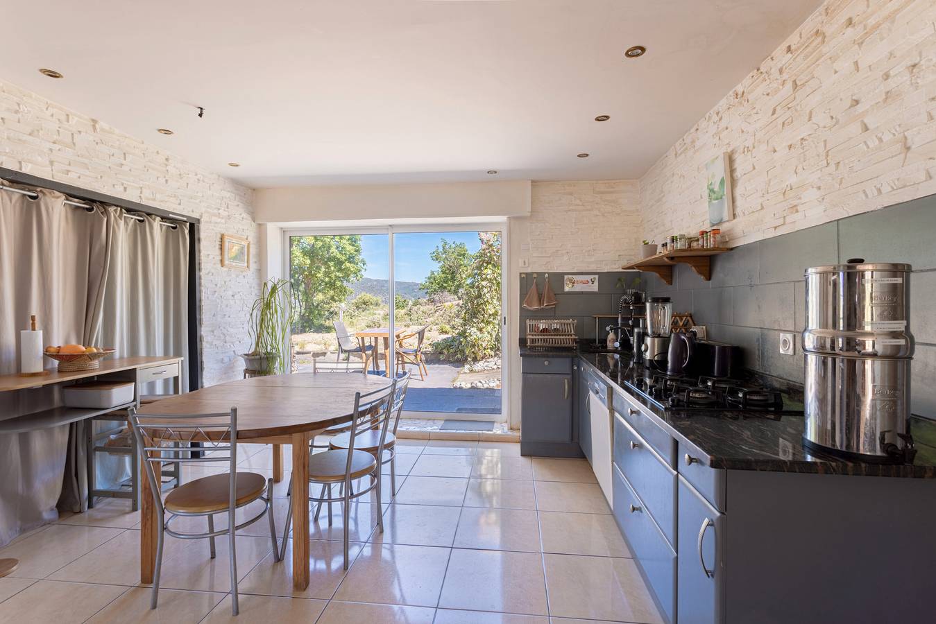 Glamping voor 15 Personen in Rigarda, Prades en omgeving