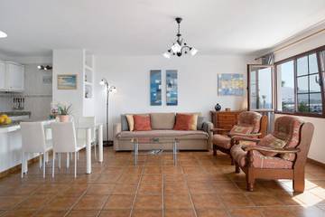 Apartment for 2 People in Playa Blanca, Yaiza, Photo 2