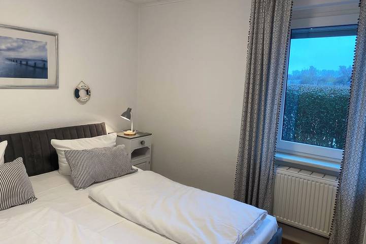 Ferienhaus für 2 Personen, mit Garten in Warnow - West - 4