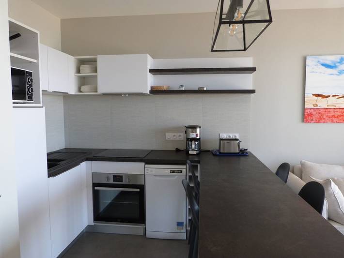 Gîte pour 4 personnes, avec terrasse et piscine, animaux acceptés dans Plage Clemenceau La Tranche Sur Mer - 2