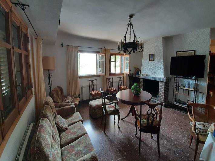 Casa rural para 12 personas, con jardín y terraza en Chulilla - 2