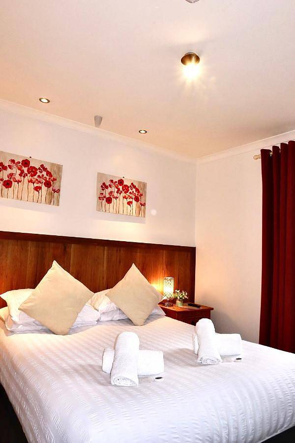 Bed and breakfast for 3 people in Norwich