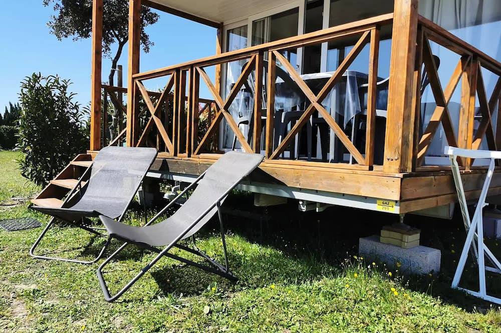 Les Favards campsites**** - Mobil Home Confort 3 rooms 6 people Air-conditioned in Violès, Vaucluse