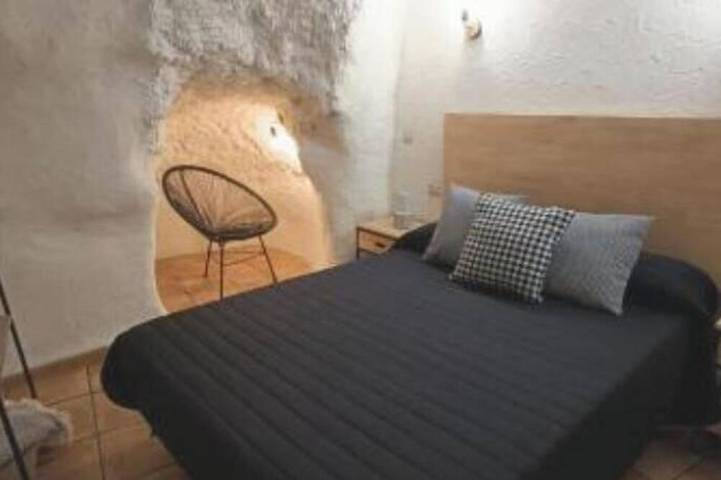 Candelaria Cave House - Alcalá del Júcar in Alcalá del Júcar, La Manchuela