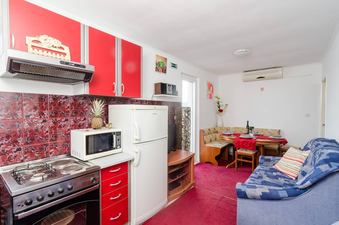 Ganze Wohnung, Ferienwohnung für 4 Personen mit Balkon in Brsecine, Dubrovnik-Neretva