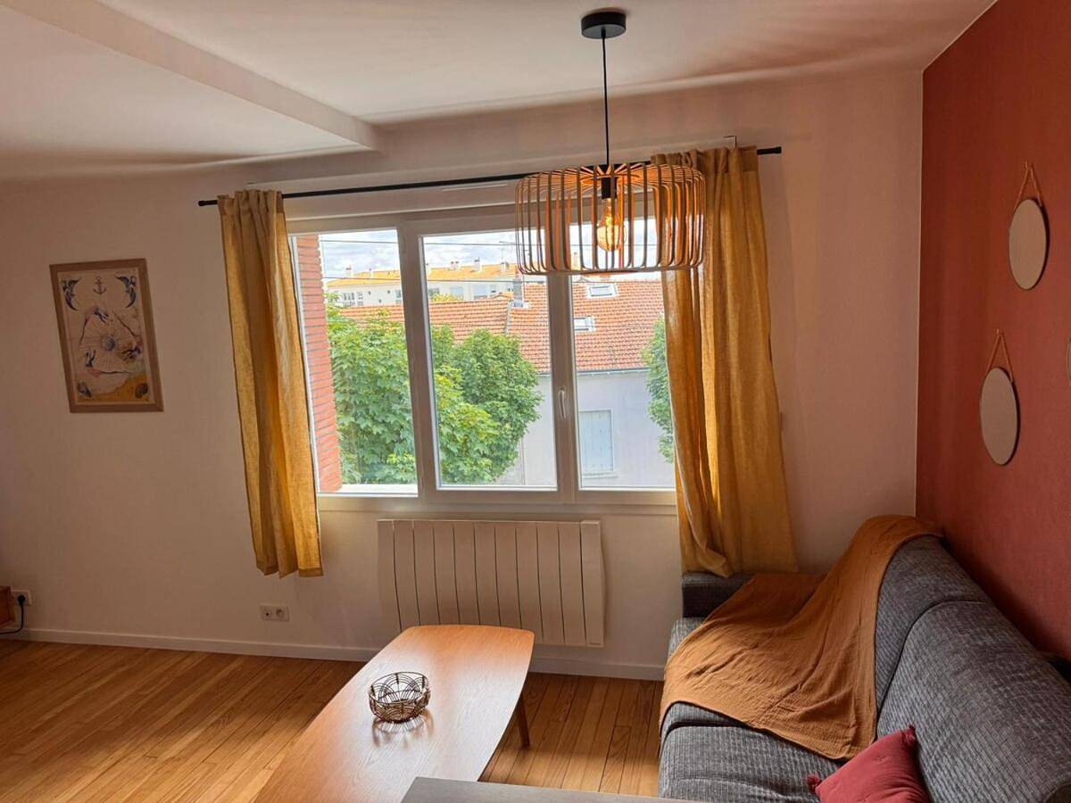 Appartement entier, ღ Fabuleux - Proche Plage, Parking privé, Wifi in La Rochelle, Région de La Rochelle