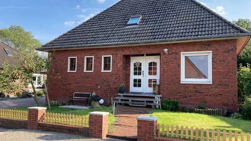 Ferienwohnung für 5 Personen, mit Garten in Hinte