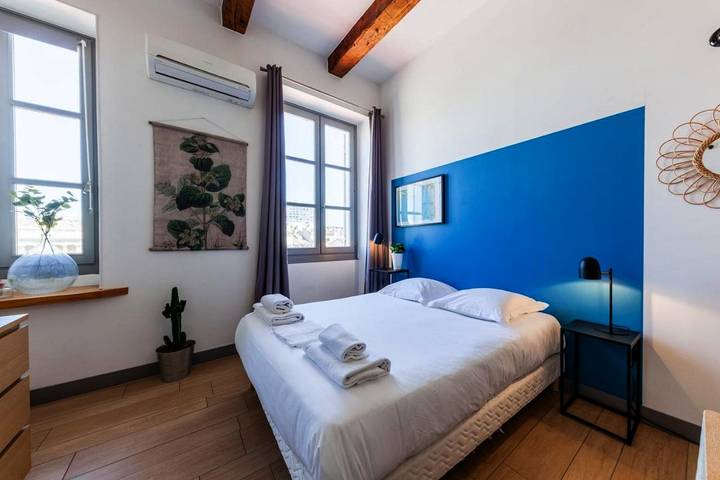Gîte pour 2 personnes, avec vue dans Office De Tourisme Et Des Congres De Marseille