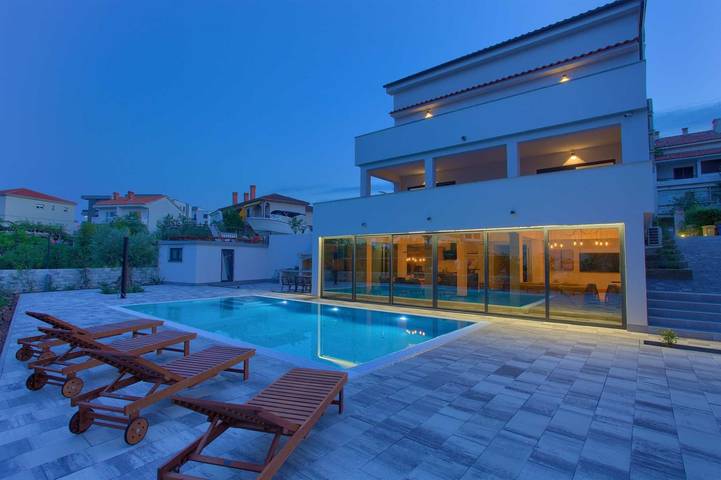 Beautiful modern Villa Phoenix in Krk Town, Krk