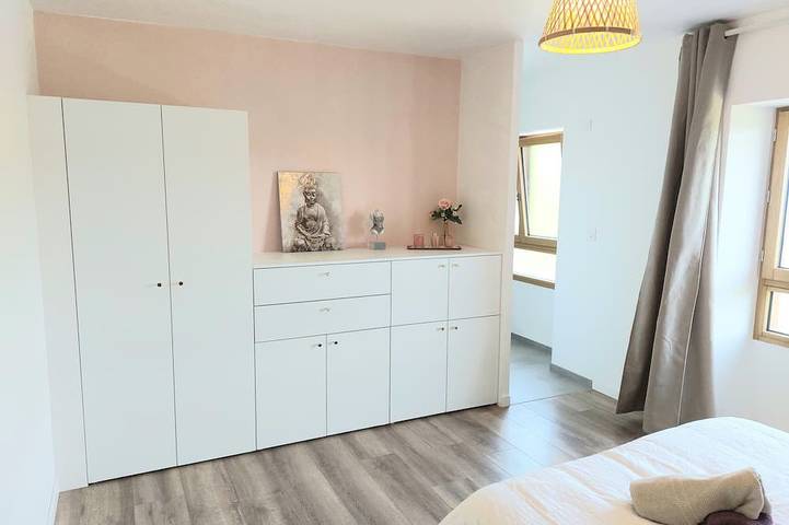 Entire apartment, Le Clos des Lauriers in Villaz, Annecy region