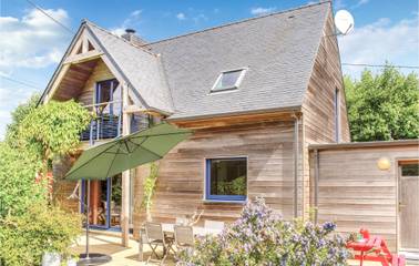 Gîte pour 6 personnes, avec terrasse et sauna, animaux acceptés à Plounéour-Trez