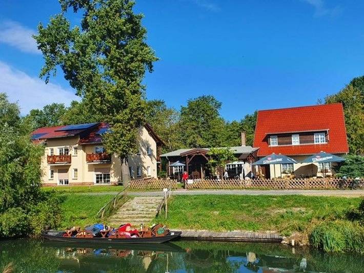 Ferienwohnung für 2 Personen, mit Balkon und Terrasse in Lübben