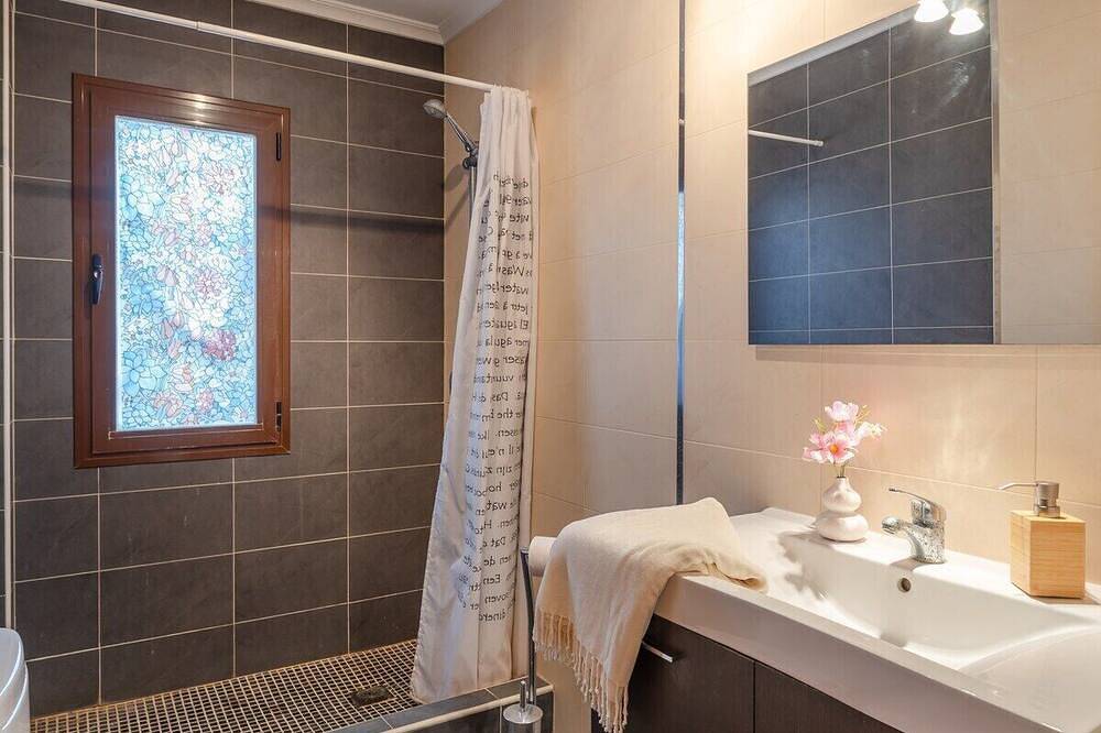 Mountain Beautiful by Fidalsa in Busot, Costa Blanca