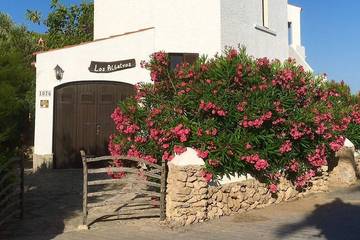 Gîte pour 2 personnes, avec balcon et jardin à Arenal d'en Castell