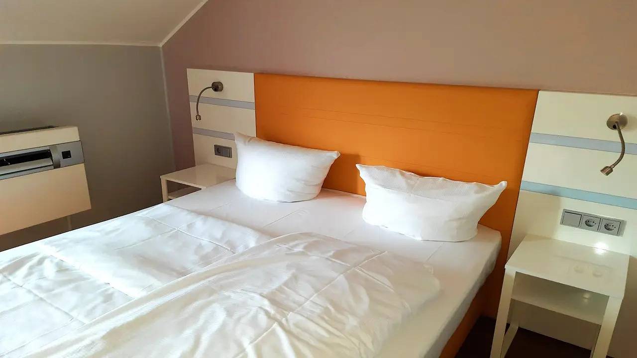 Ganze Ferienwohnung, Gemütliche Ferienwohnung mit Terrasse, WLAN und Parkplatz in der Nähe des Stadtzentrums von Bienrode in Braunschweig, Braunschweig und Umgebung
